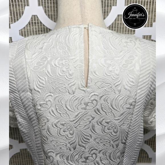 Rhyme Los Angeles Cream Floral & Herringbone Rhinestone Embellished Blouse M - Picture 11 of 16